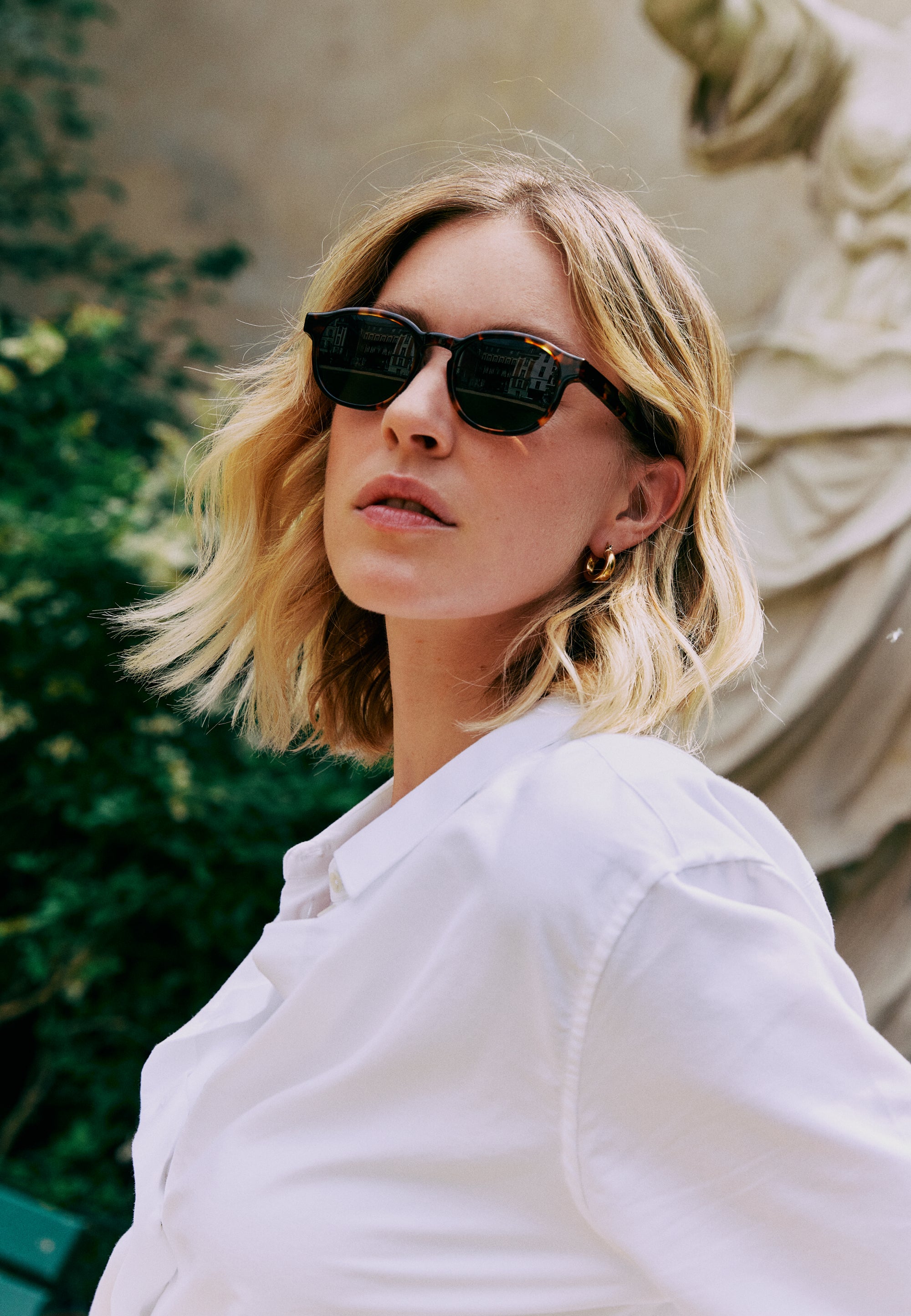 Lunettes De Soleil Homme - Monture Noire - Occasion - Look Décontracté