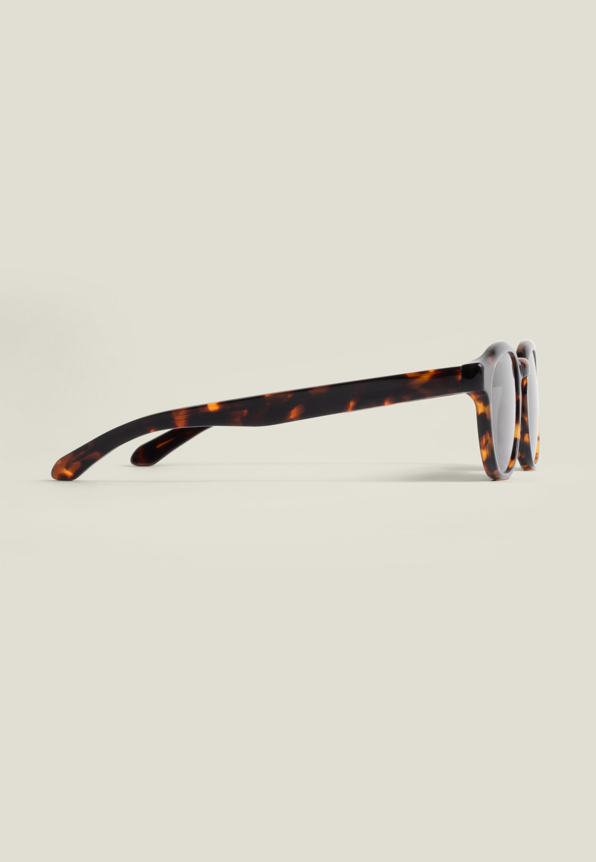 lunettes de soleil made in france ecaille profil