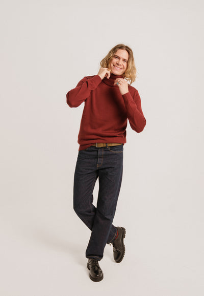 pull col roulé laine bio loom bordeaux en pied