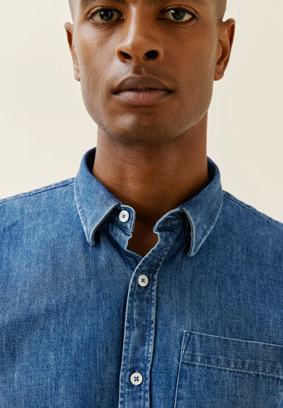 chemise en jean coton bio loom bleu moyen détail col main