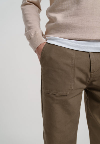 pantalon workwear coton bio loom kaki clair détail poches avant