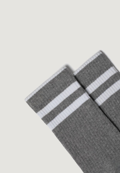 chaussettes côtelées gris zoom