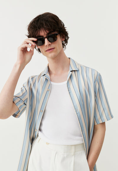 la chemisette Rayée face