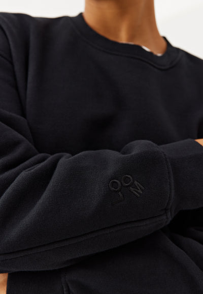 sweat coton bio femme loom noir détail logo