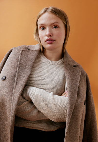 pull chaud beige clair look