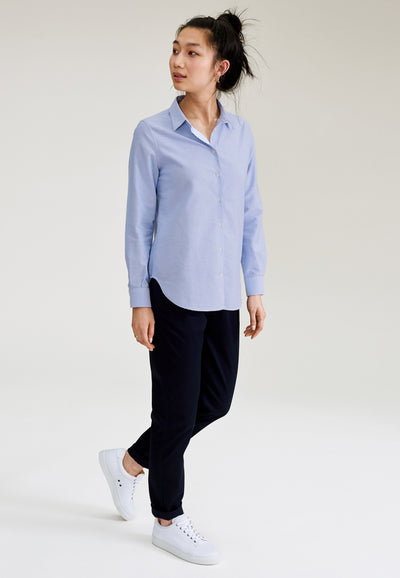 chemise oxford femme bleu ciel en pied