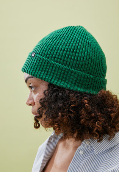 bonnet laine loom femme vert gazon profil