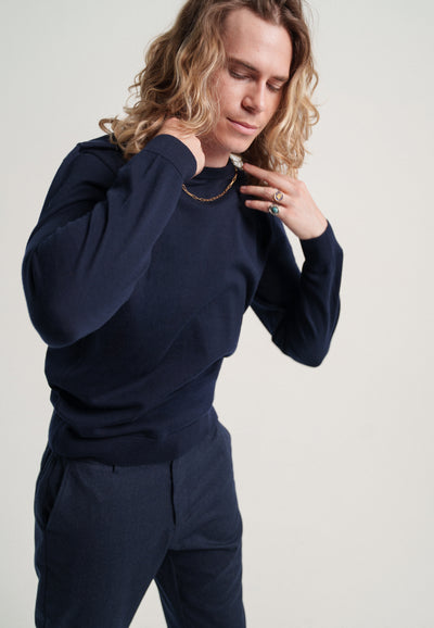 le pull fin coton laine bio loom bleu marine main