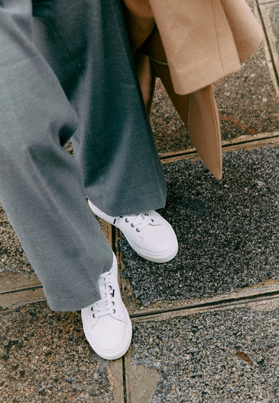 baskets loom blanc main