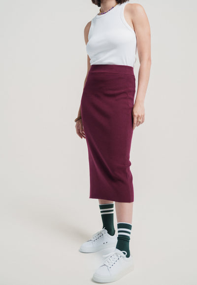 jupe en maille coton bio laine bio aubergine jambes