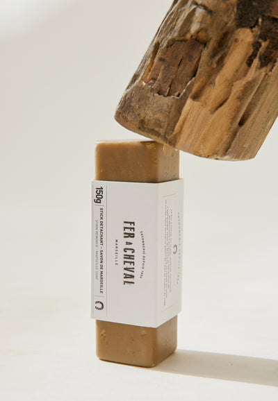 savon détachant main