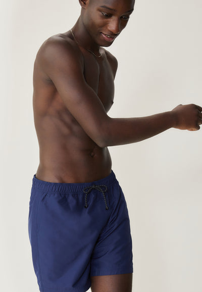 maillot de bain loom bleu nuit face 2 main