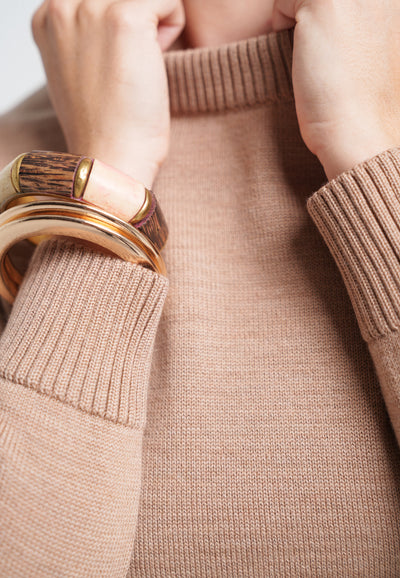 pull classique laine bio loom Camel clair détail matière