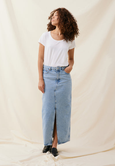 t-shirt en tencel loom blanc en pied