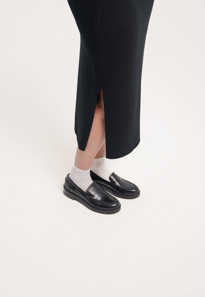 jupe en maille coton bio laine bio noir détail jambes